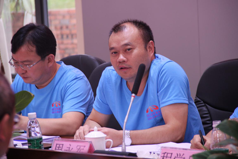 弘揚工匠精神，傳承文化技藝——路面分公司舉行“拜師學(xué)藝”活動(dòng)