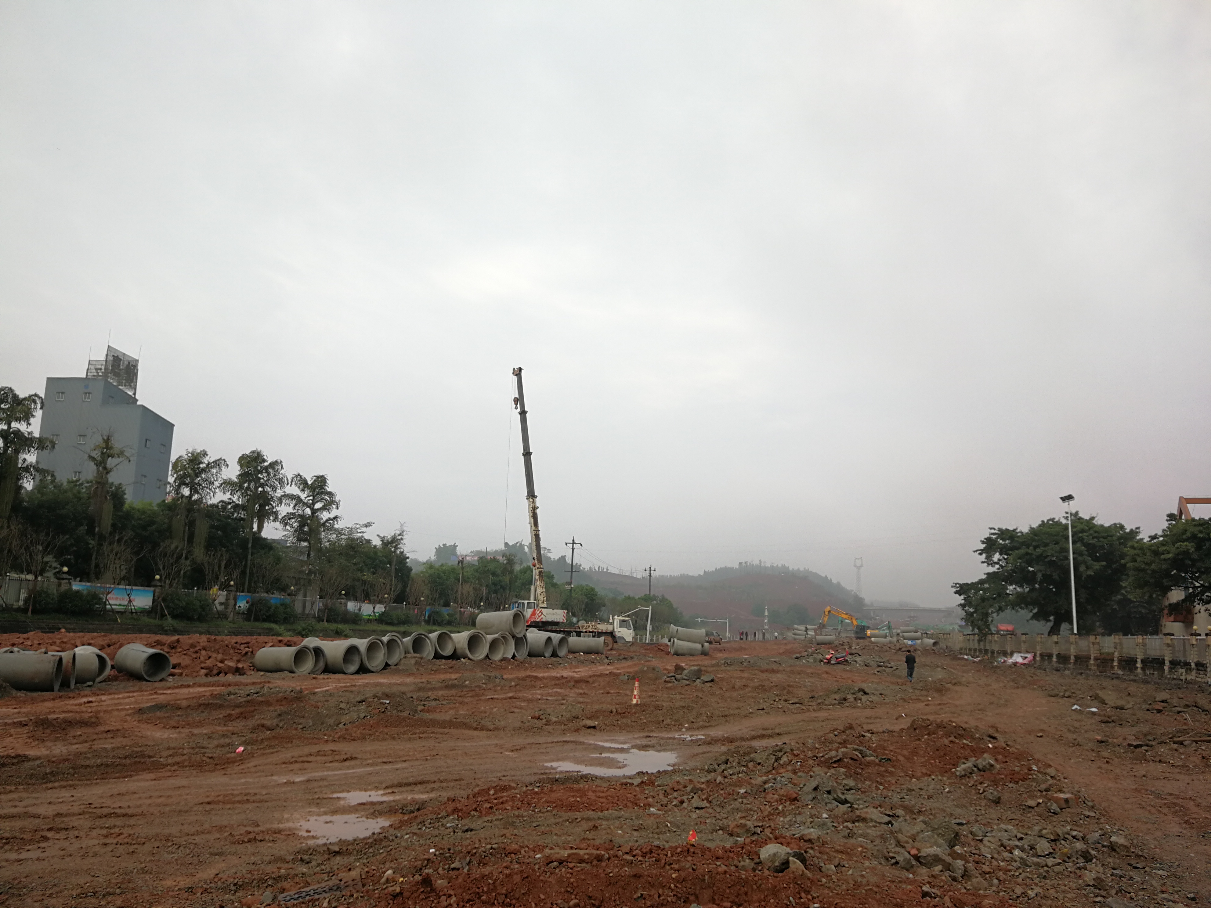 嬌子大道西延線(xiàn)項目收費站拆除工作全面完工