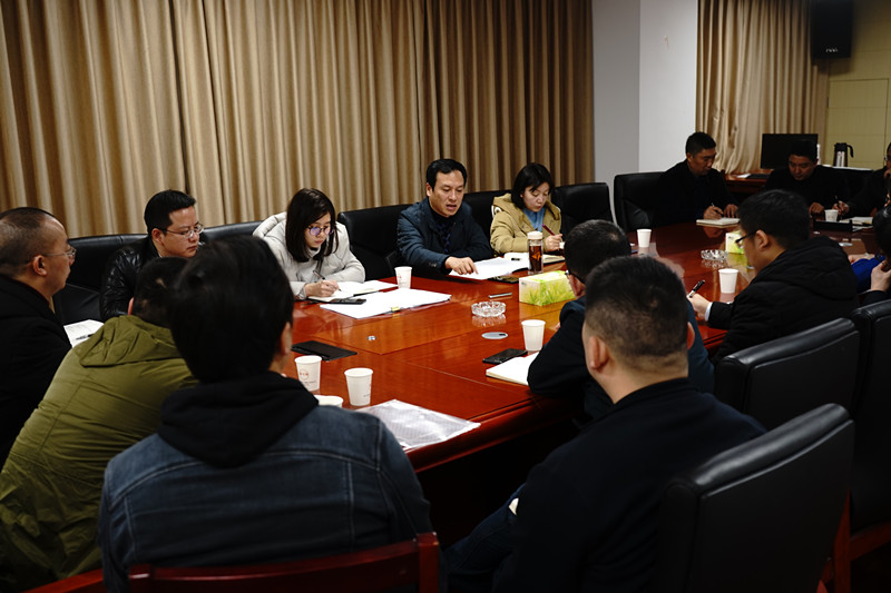 建設公司紀委書(shū)記開(kāi)展年度第一批干部廉潔談話(huà)_副本.jpg