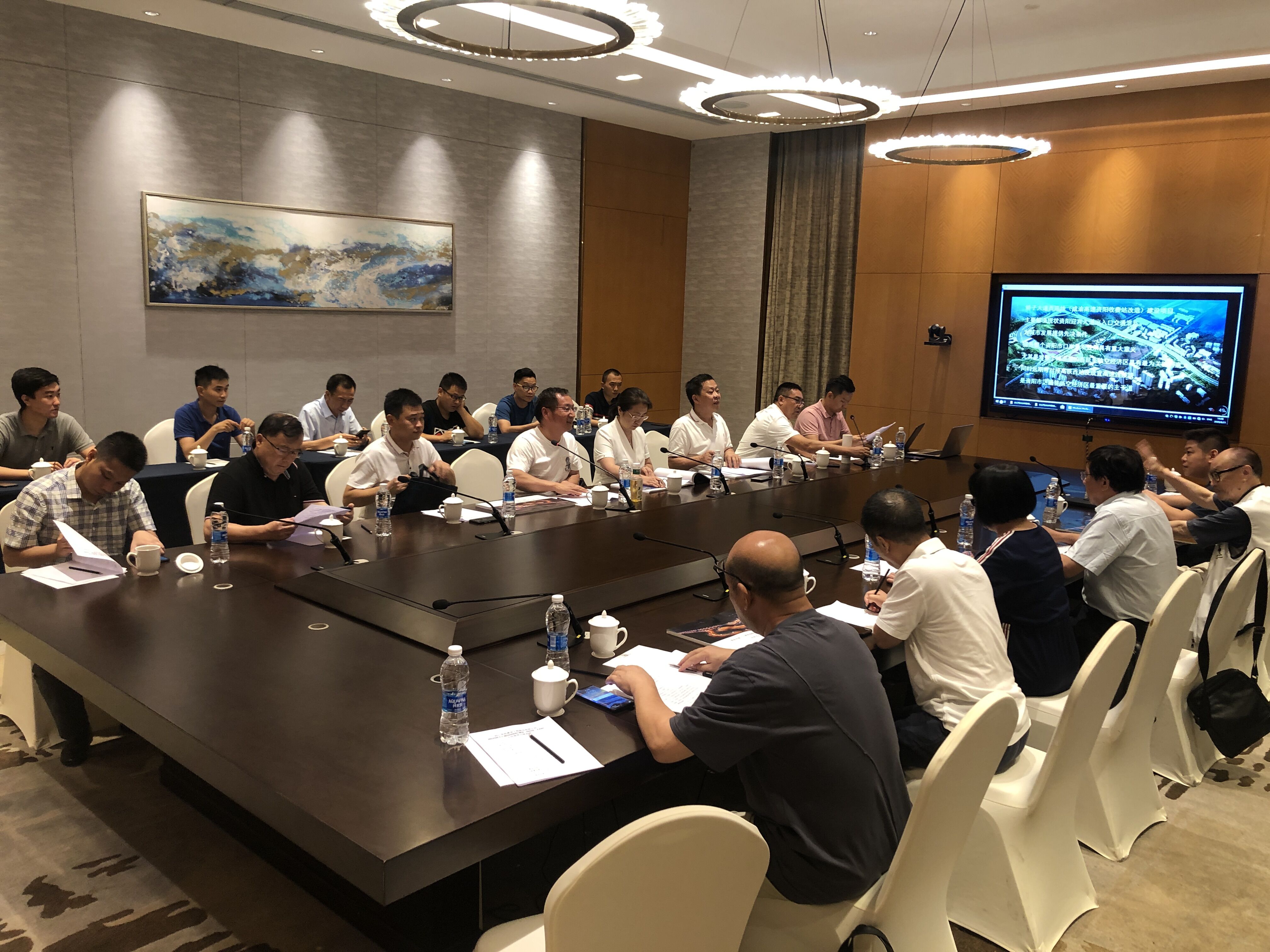 嬌子大道西延線(xiàn)綠化景觀(guān)工程得到“天府杯”預審工作會(huì )專(zhuān)家首肯