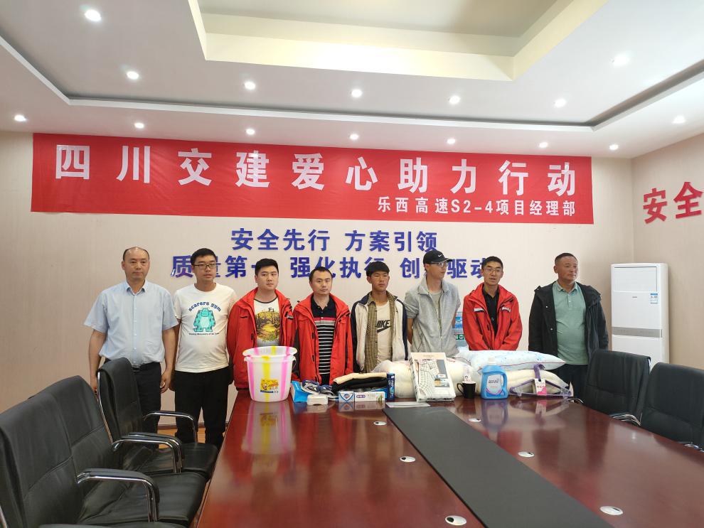 是家亦是學(xué)校，有溫暖也有成長(cháng) ——日火爾古扶貧跟蹤紀實(shí)