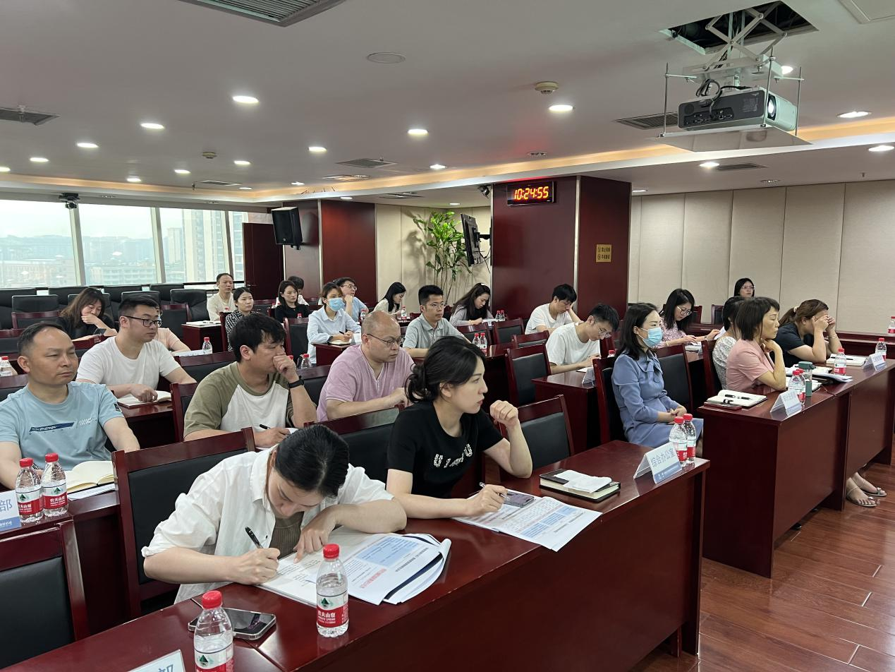 交建集團開(kāi)展合規內控宣貫暨制度編寫(xiě)培訓