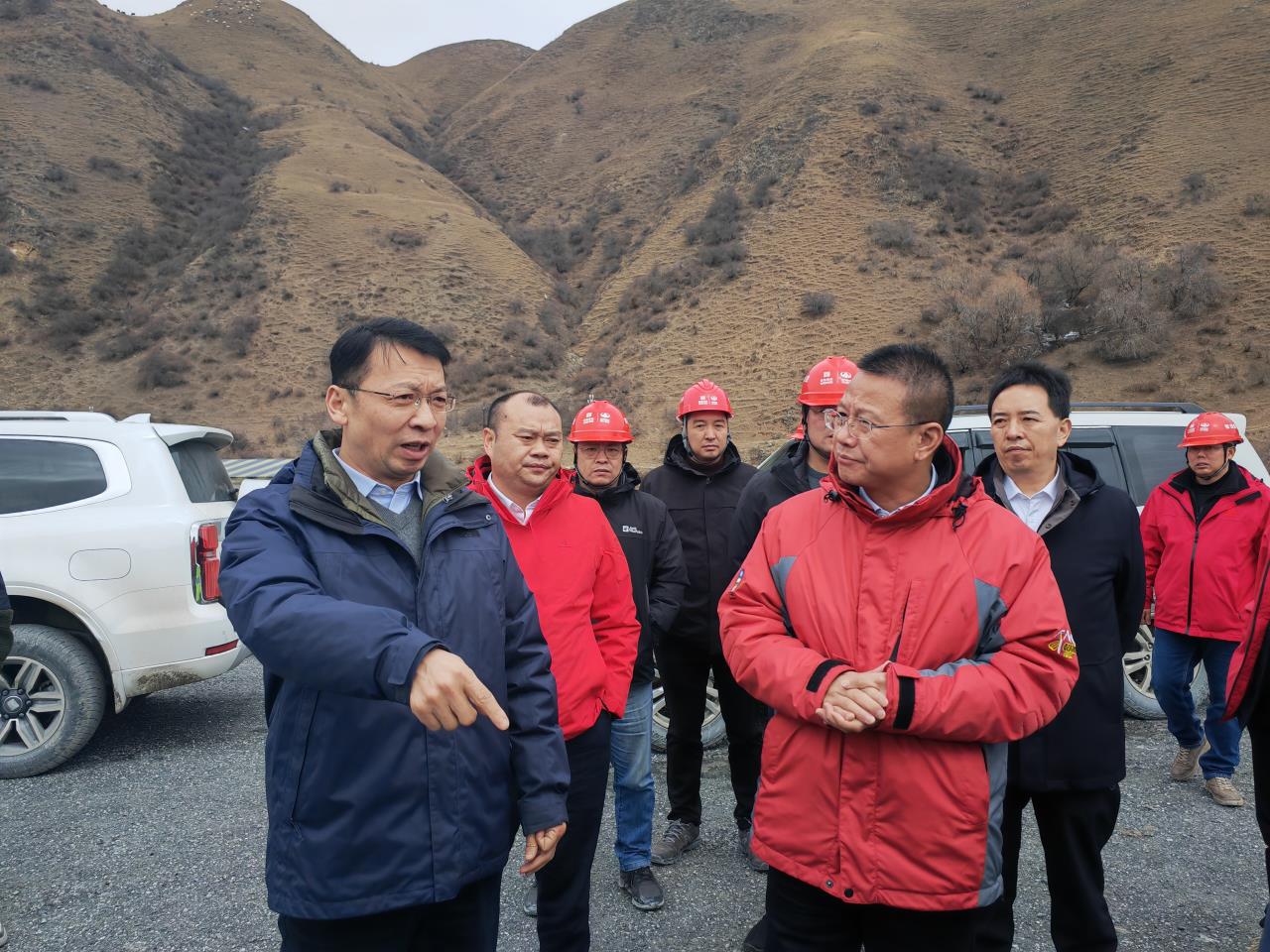 省交通運輸廳黨組成員、副廳長(cháng)王茂奎 赴交建集團久馬高速TJ5項目檢查指導工作