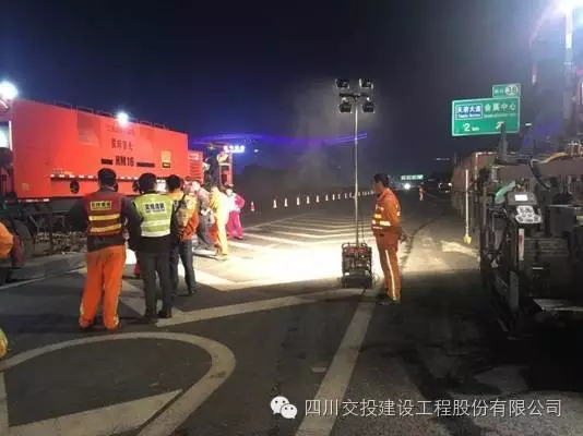 公司交綠分公司繞城高速公路瀝青路面就地熱再生工程全面展開(kāi)