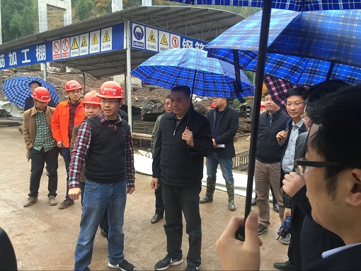 達州市人大主任胥健一行赴公司市政分公司承建達陜高速公路互通式立交橋工程調研指導工作