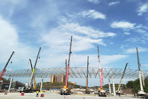 資陽(yáng)城南大道成渝高速公路接口項目主體工程完工